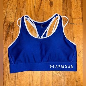 Women’s size large Under Armour Sports bra